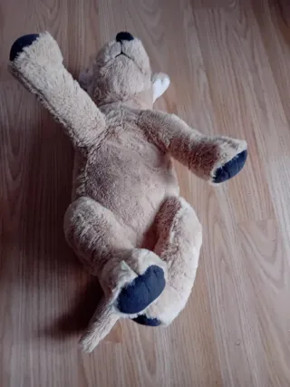 Peluche perro suave color beige