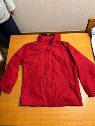 Conjunto esquí: pantalón, chaqueta y casco