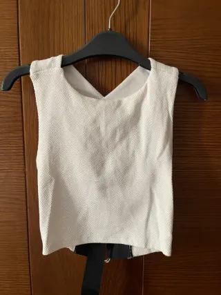 Top blanco Stradivarius Talla M