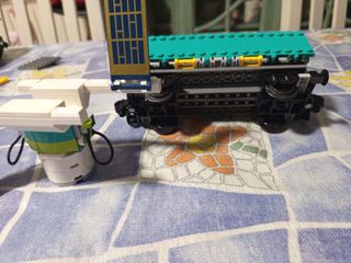 Lego Tren vagón porta satélite set 60336