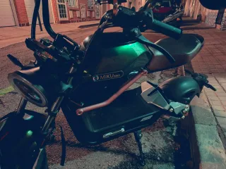 Moto Eléctrica Miku Max