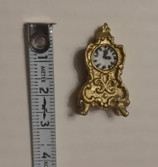Reloj Miniatura Casa Muñecas Dorado