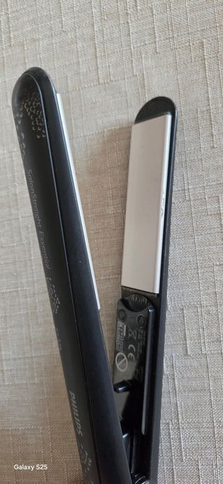 Piastra per capelli Philips