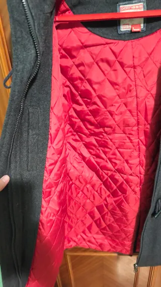 Chaquetón mujer gris con capucha