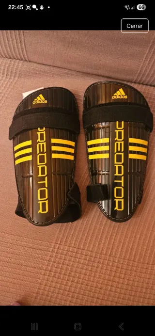 Espinilleras Adidas Predator Negras