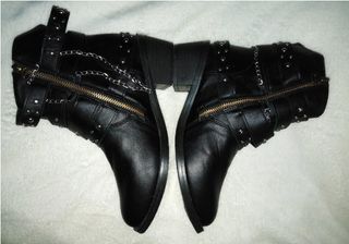 Botines talla 37 muy elegantes en piel para chicas