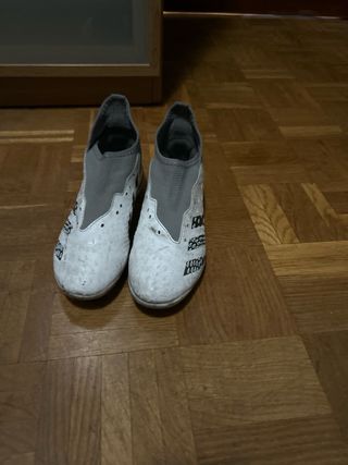 Zapatillas Fútbol Adidas Predator sin cordones