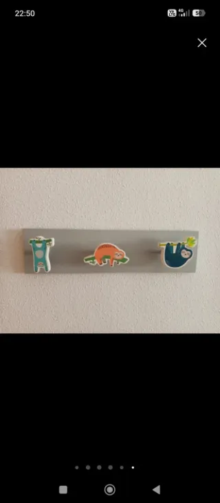 Perchero de pared con perezosos