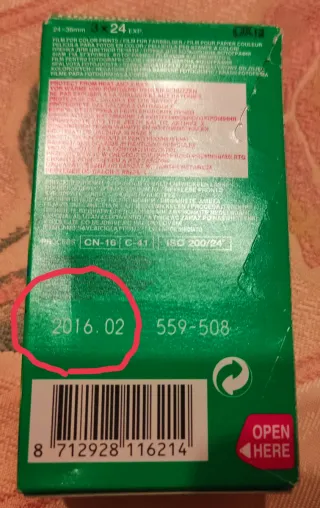 Cámara Samsung Vega 140S + 1 Películas Fujifilm