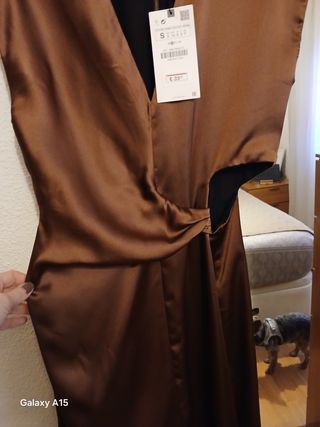 Vestido cut out zara