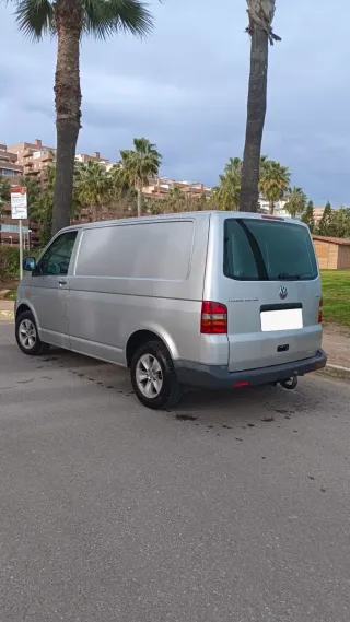 Volkswagen Transporter T5 2004