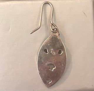 Pendientes de filigrana largos con piedras