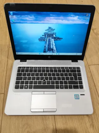 Portátil HP i5, SSD 240GB, 8GB ram
