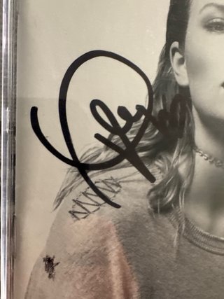 Taylor Swift reputation CD Firmado