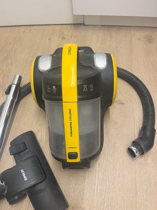 Aspiradora Polti Ciclónica Negra y Amarilla 800W