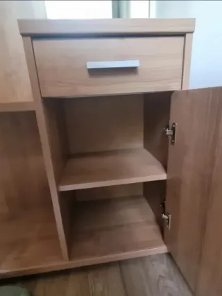 Mueble recibidor madera y espejo