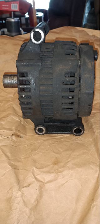 Alternador de furgoneta