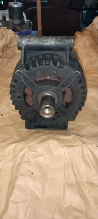 Alternador de furgoneta