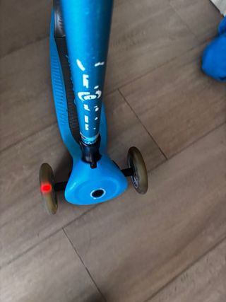 Patinete Globber 3 Ruedas Azul Brillante