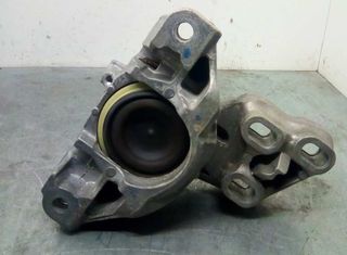 Mercedes-benz 189669 a2462400217 soporte clase cla