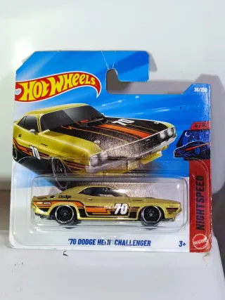 DODGE HEMI CHALLENGER DE 1970 1/64 HOTWHEELS