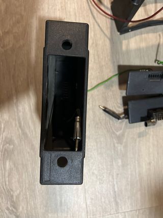 Cajas y conectores radio SEAT vintage