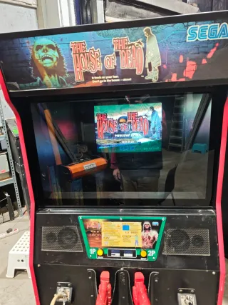 Máquina Arcade Sega The House of the Dead