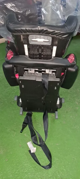 Silla de coche negra