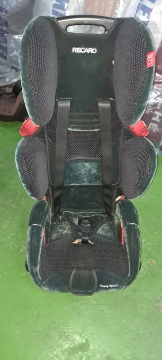 Silla de coche negra
