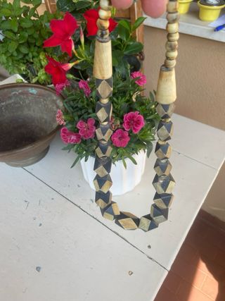 Collana vintage geometrica beige e nera