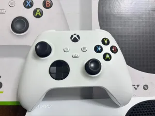 Xbox Series S 512 GB en muy buen estado