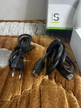 Xbox Series S 512 GB en muy buen estado