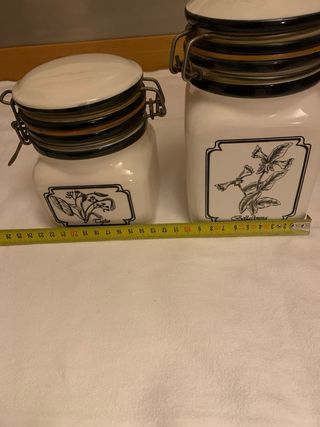 Coppia barattoli ceramica con decoro
