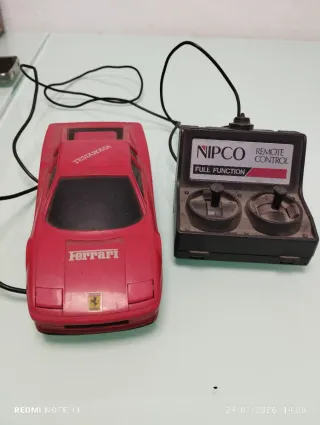 Coche radiocontrol NIPCO Ferrari 80s
