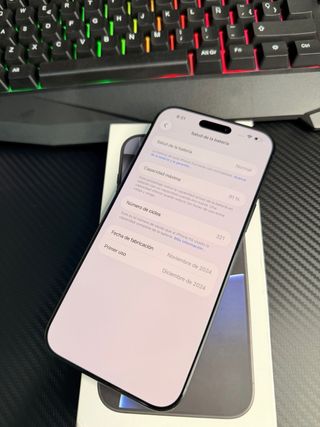 iPhone 16 Pro Max Gris/Plata