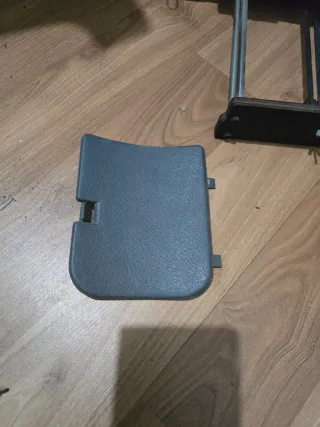 Tapa moldura Nissan Terrano