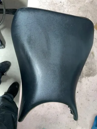 Asiento Yamaha R6 2004 en muy buenas condiciones