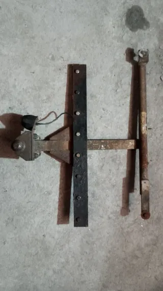 Gancio traino Ford Fiesta MK1