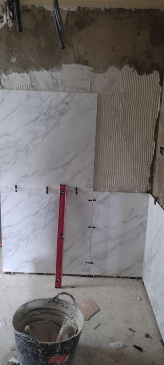 SE OFRECE MANITAS DEL HOGAR-fontanería y pintura**