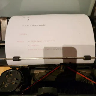 Máquina de escribir antigua Iberia