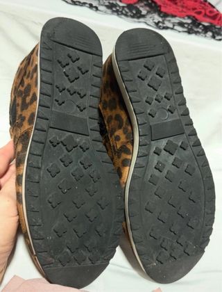 Botines cuña estampado leopardo