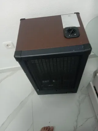 Estufa a gas negra y marrón