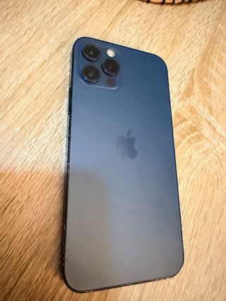 iPhone 12 Pro Negro