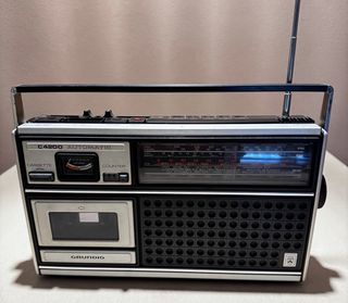 Grundig C4200 Automatic Radio Cassette