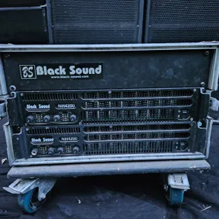 REBAJADO. Line array equipo de sonido BLACK SOUND