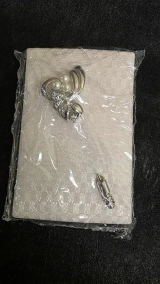 Lote Broches Vintage con Perlas y Cristales