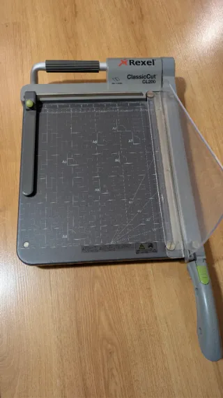 Guillotina Rexel ClassicCut CL200