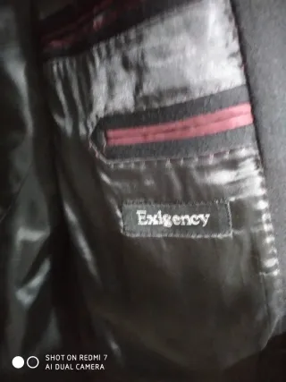 Americana de paño negra