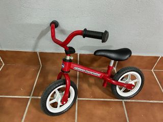 Bicicleta sin pedales Chicco Roja