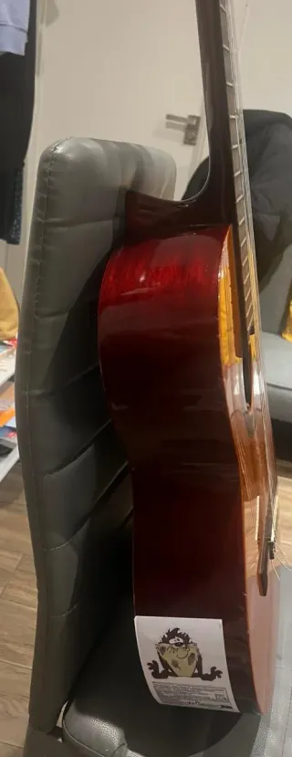 Guitarra Acústica Marrón Oscuro